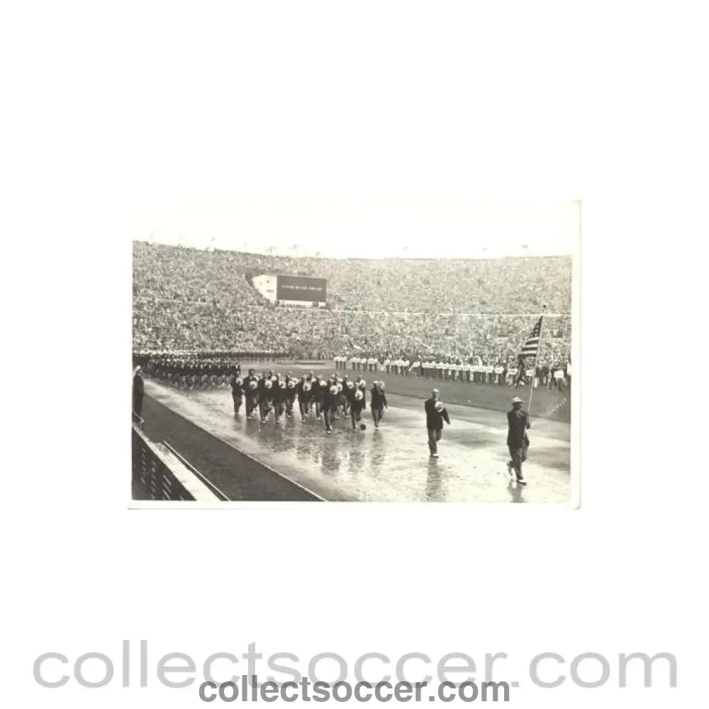 1952 XVth Olympiad Helsinki, Finland official postcard featuring the group of the USA at the Opening Ceremony - Collect Soccer