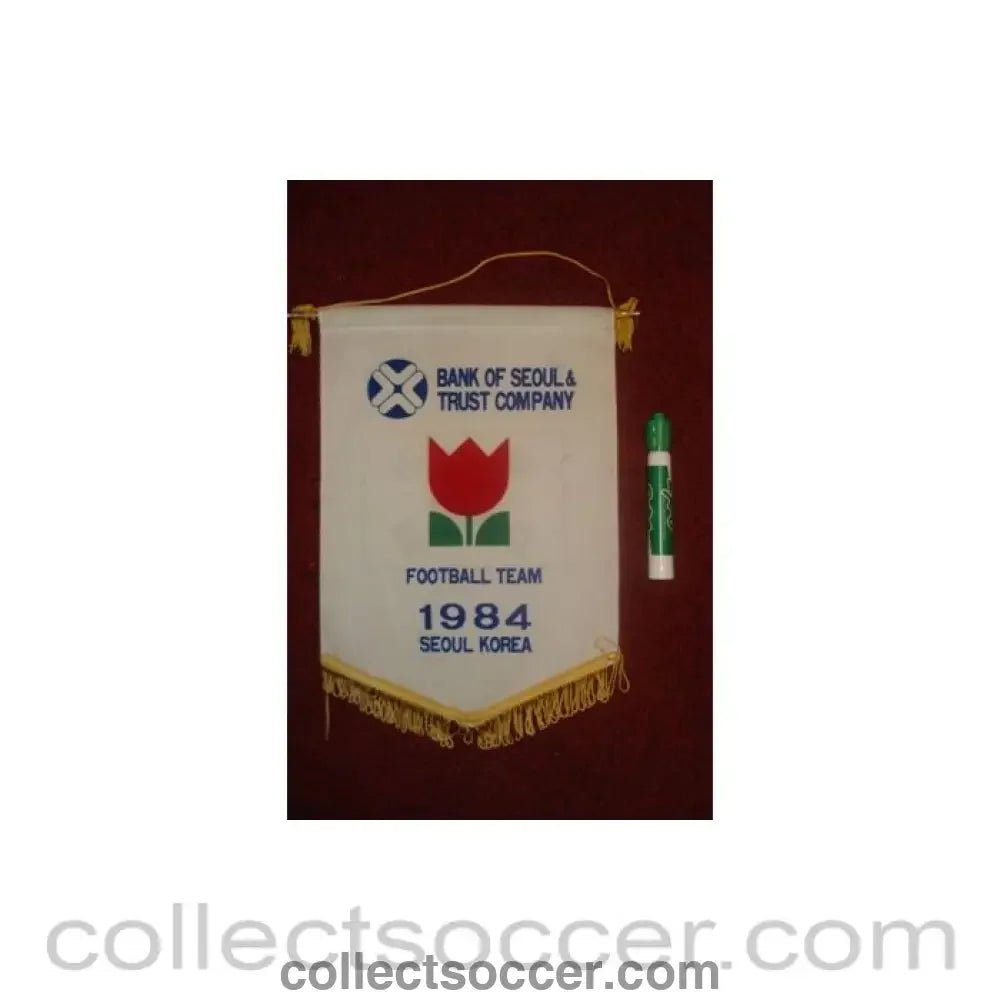 1984 - Bank of Seoul & Trust Company Football Team 1984 Seoul Korea Pennant once property of the football referee Neil Midgley - Collect Soccer