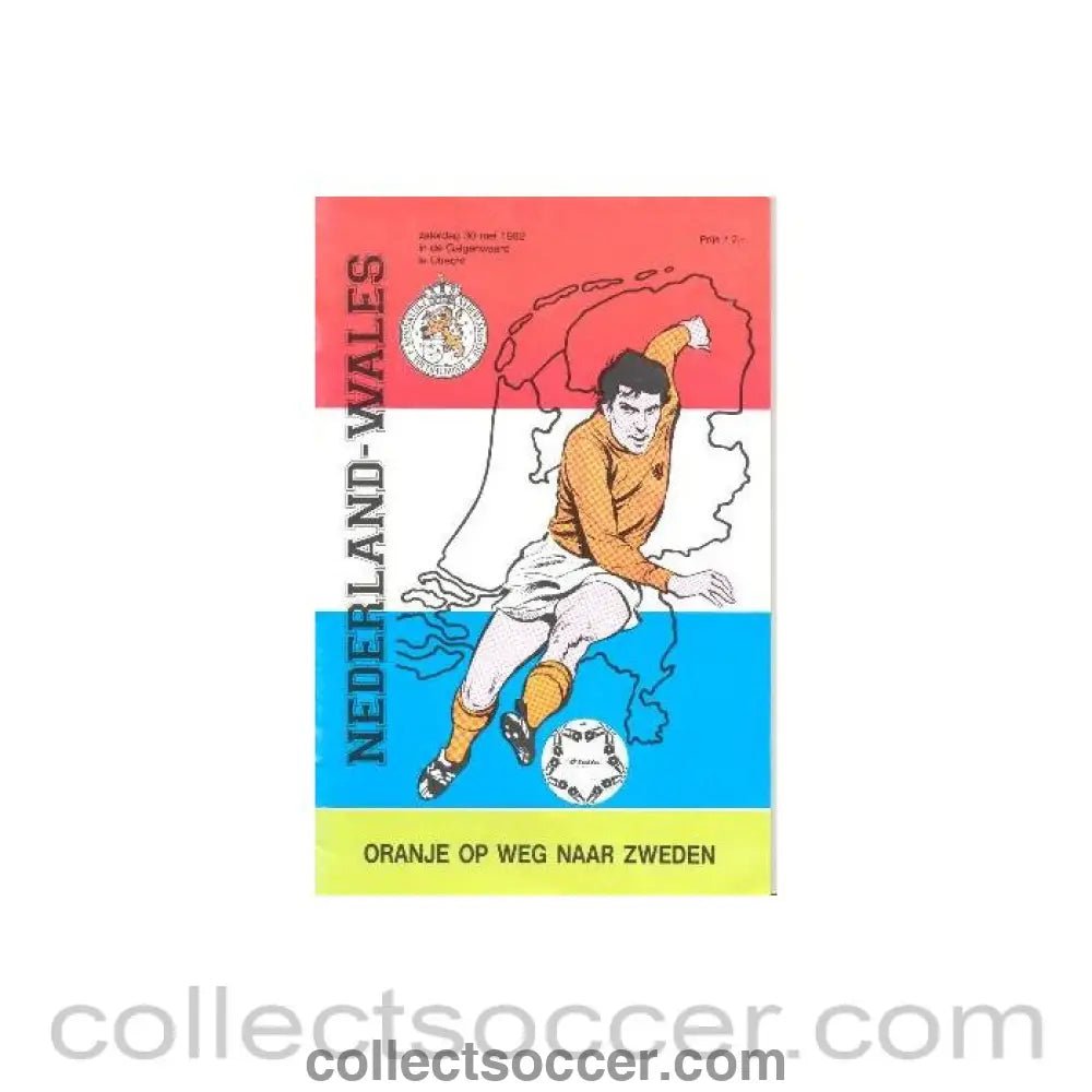 1992 - Netherland v Wales official programme 30/05/1992 - Collect Soccer
