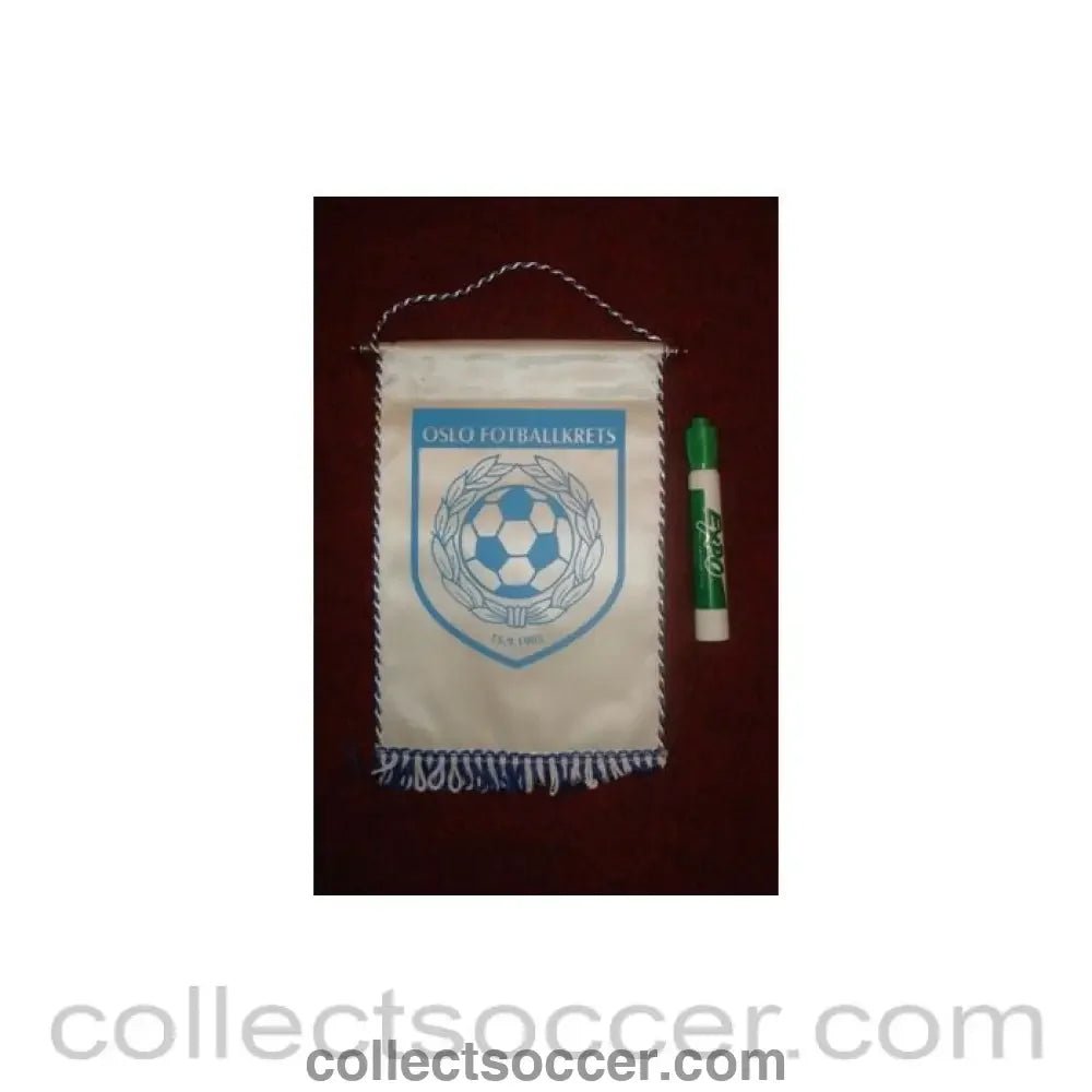 Oslo Football Pennant once property of the football referee Neil Midgley - Collect Soccer