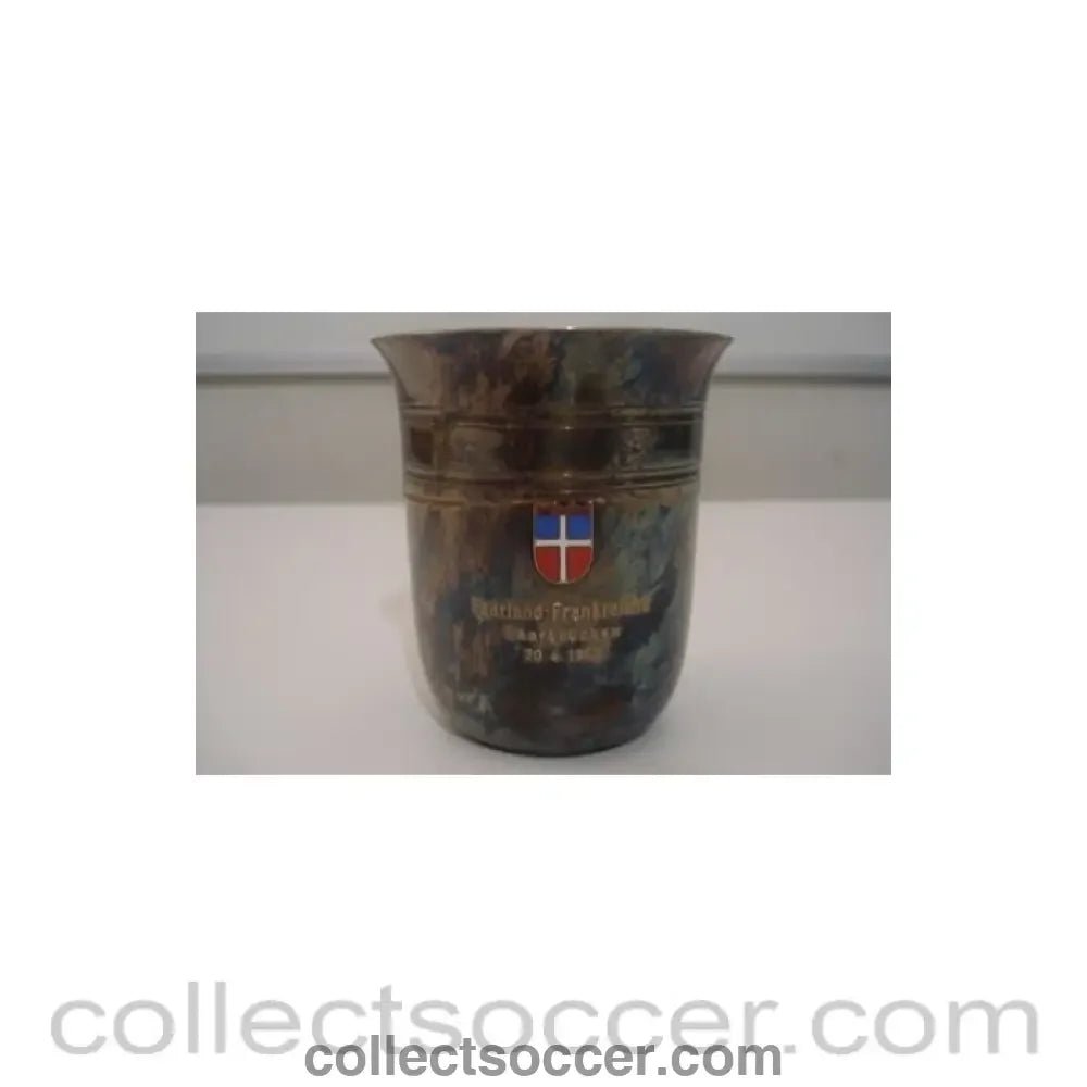 1952 - Saarland v France 20/04/1952 in Saarbrucken Germany cup given to Raymond Kopa at the match - Collect Soccer