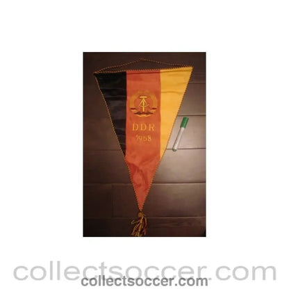 1958 - East Germany match exchange pennant of 1958 - Collect Soccer