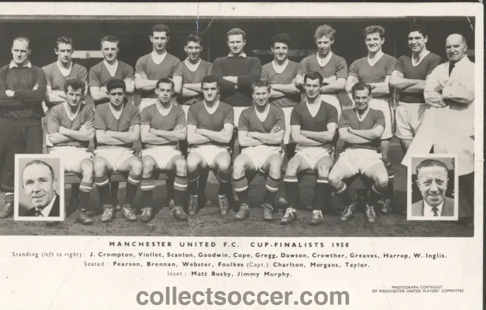 1958 Manchester United Team Fully Autographed Postcard - Collect Soccer
