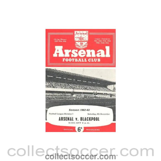 1962 - Arsenal v Blackpool official programme 08/12/1962