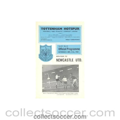 1966 - Tottenham Hotspur v Newcastle United official programme 31/12/1966 Football League - Collect Soccer