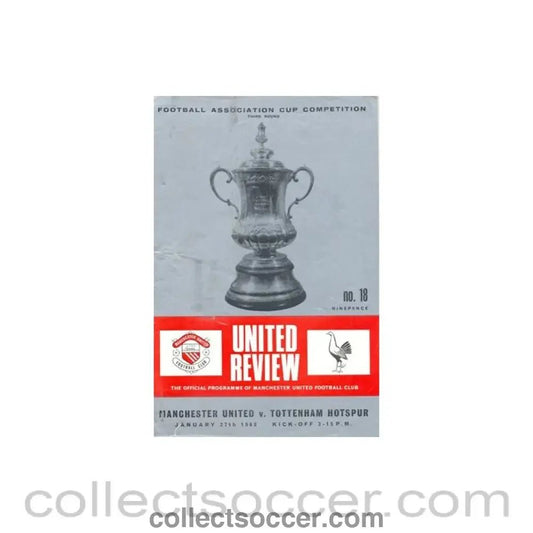 1968 - Manchester United v Tottenham Hotspur official programme 27/01/1968 - Collect Soccer