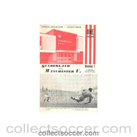 1968 - Sunderland v Manchester United official programme 09/11/1968 Football League - Collect Soccer