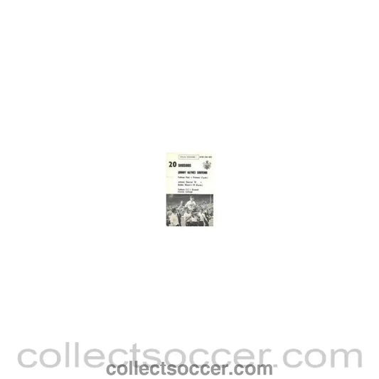 1969 - Fulham Past v Fulham Present, Johnny Haynes' XI v Bobby Moore's XI 28/04/1969 - Collect Soccer