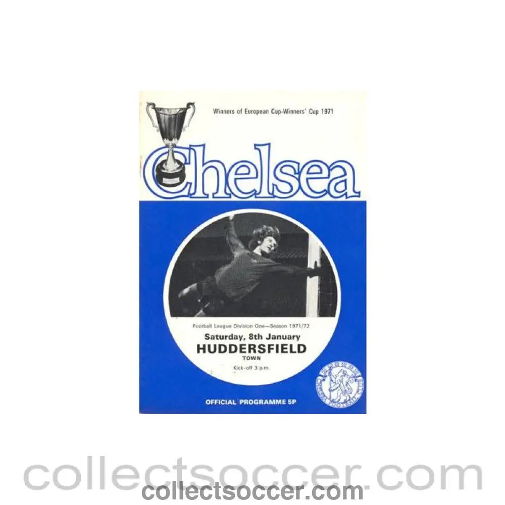 1972 - Chelsea v Huddersfield official programme 08/01/1972 Football League, token missing and hence half price - Collect Soccer