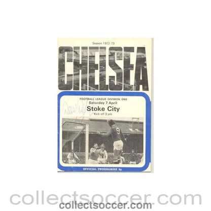1973 - Chelsea v Stoke City official programme 07/04/1973 signed by David Webb - Collect Soccer