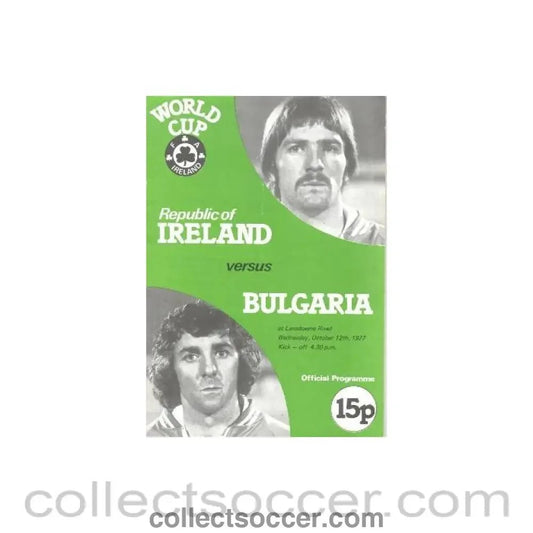 1977 - Ireland v Bulgaria official programme 12/10/1977 World Cup qualifier - Collect Soccer