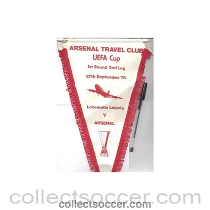 1978 - Lokomotiv Leipzig v Arsenal 27/09/1978 UEFA Cup pennant - Collect Soccer