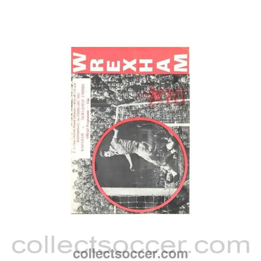 1978 - Wrexham v Newcastle United official programme 01/02/1978 F.A. Cup, replay - Collect Soccer