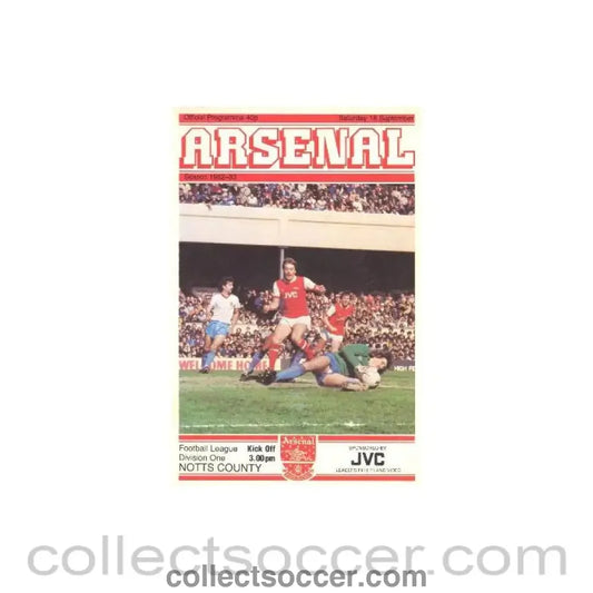 1982 - Arsenal v Notts County official programme 18/09/1982 Football League