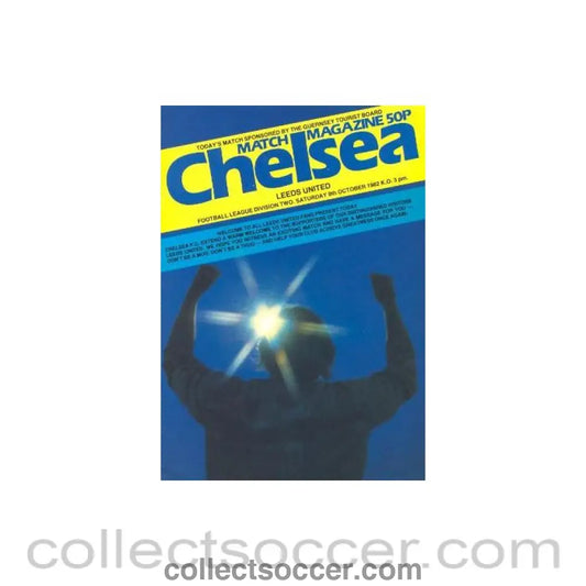 1982 - Chelsea v Leeds United official programme 09/10/1982