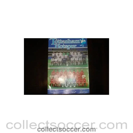 1982 - Tottenham Hotspur v Bayern Munich official programme 20/10/1982 - Collect Soccer