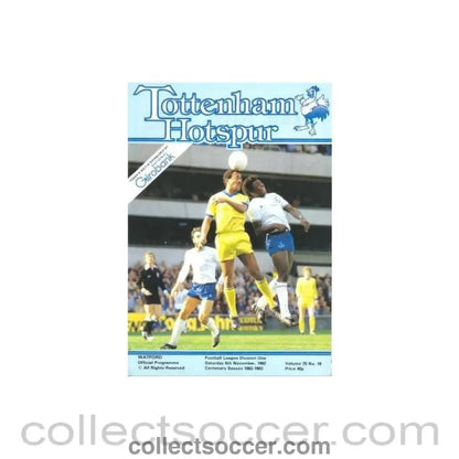 1982 - Tottenham Hotspur v Watford official programme 06/11/1982 Football League - Collect Soccer