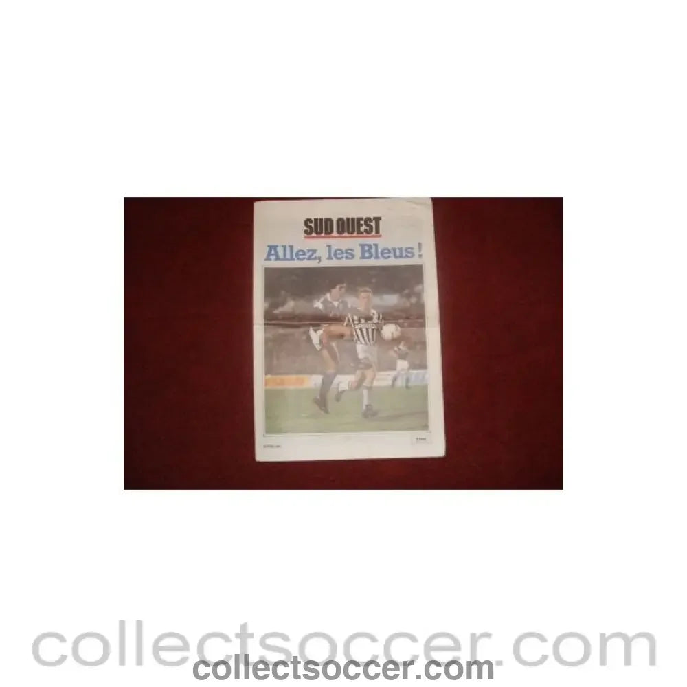 1984 - Sud Ouest newspaper 1984-1985 about the match Bordeaux v Juventus