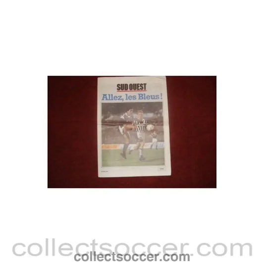1984 - Sud Ouest newspaper 1984-1985 about the match Bordeaux v Juventus