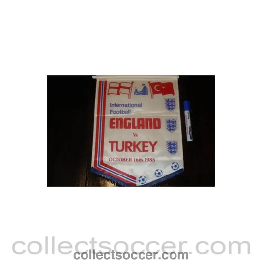 1985 - England v Turkey 16/10/1985 Pennant