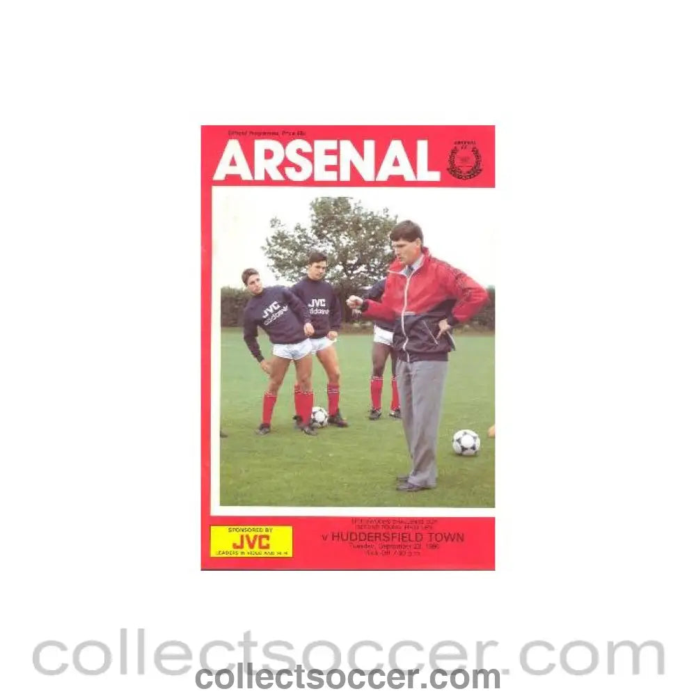 1986 - Arsenal v Huddersfield Town official programme 23/09/1986 Littlewoods Challenge Cup