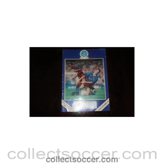 1990 - Queen's Park Rangers v Crystal Palace official programme 17/11/1990 - Collect Soccer