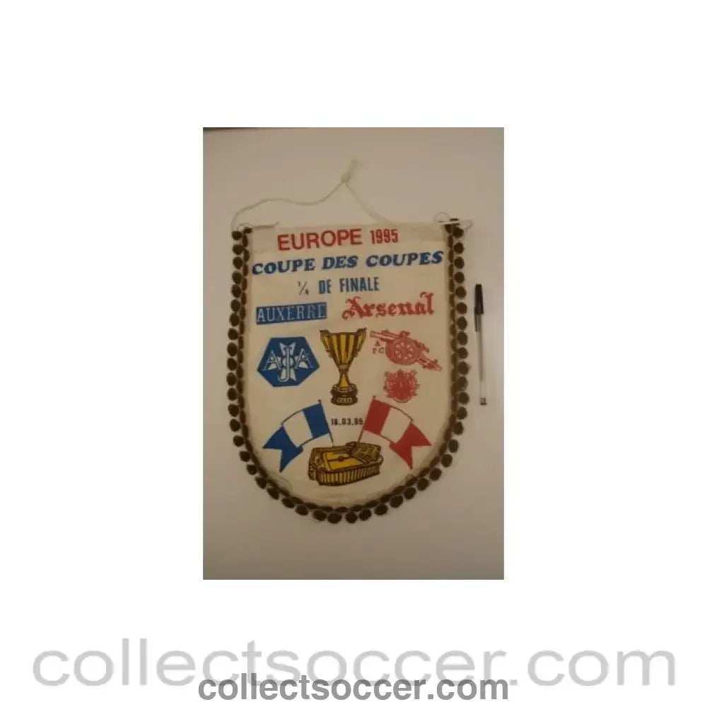 1995 - Auxerre v Arsenal European Cup Winners Cup 16/03/1995 pennant