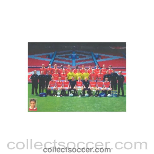 1999 - Manchester United card 1999-2000 with facsimile signatures of the team
