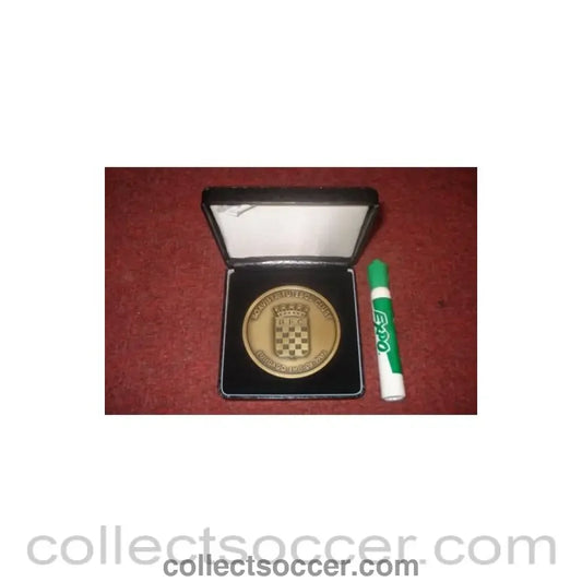 2001 - Champions League 2001-2002 Boavista v Manchester United Boavista large medal given to Manchester United officials