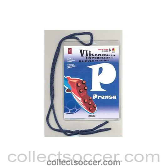 2002 - Youth Tournament with Manchester United press pass 27-28/12/2002 Canal+ with plastic cover and lanyard