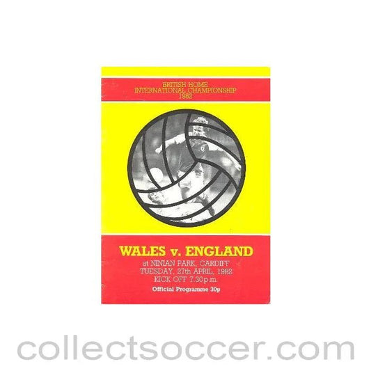1982 - Wales v England official programme 27/04/1982 - Collect Soccer