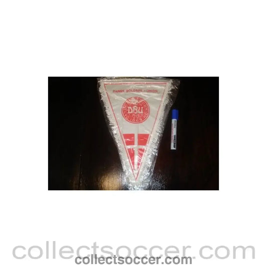 Dansk Boldspil-Union smaller Pennant