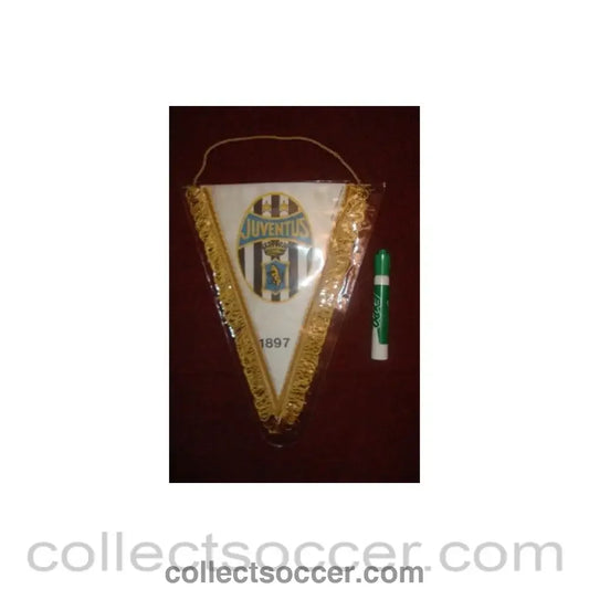Juventus small Pennant once property of the football referee Neil Midgley