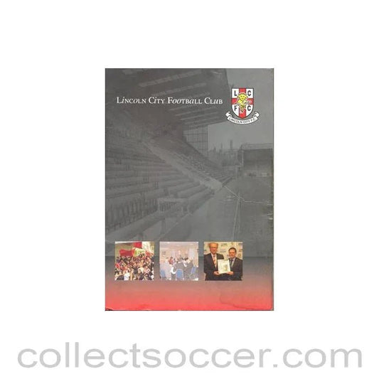 2010 - Lincoln City FC press pack 2010 - 2011 - Collect Soccer