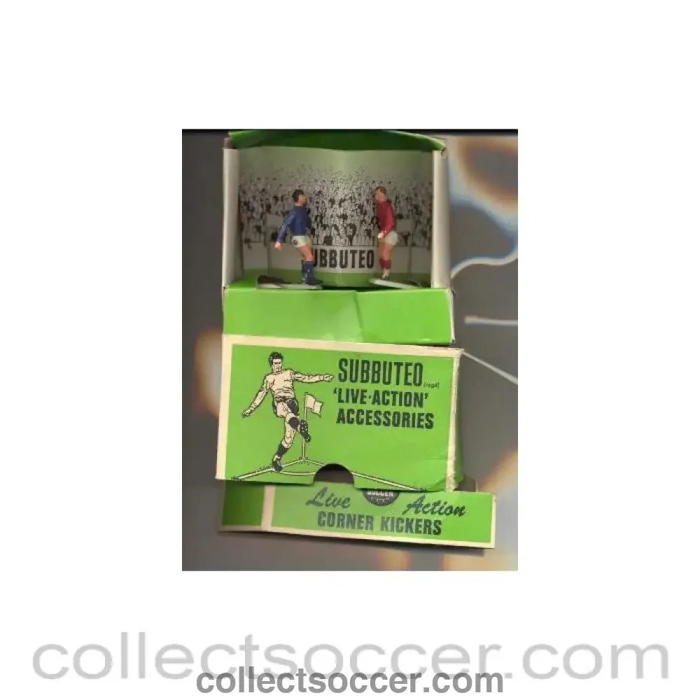 Live action corner kickers souvenir - Collect Soccer