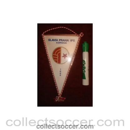Slavia Prague Pennant once property of the football referee Neil Midgley, - Collect Soccer