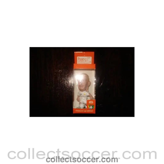 Small Figure of David Beckham - Collect Soccer