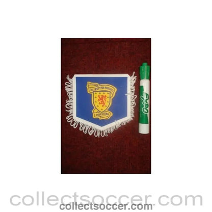 The Scottish Football Association small Pennant once property of the football referee Neil Midgley - Collect Soccer