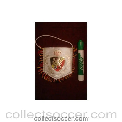 Ukraine small Pennant once property of the football referee Neil Midgley - Collect Soccer