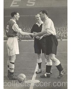 Arsenal v Portsmouth 14/09/1935 photograph