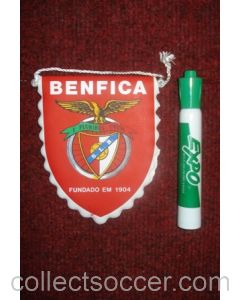 Benfica small Pennant once property of the football referee Neil Midgley