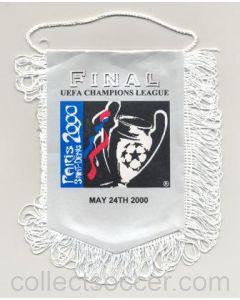 Champions League Final in Paris 24/05/2000 small Pennant, 12 x 7 cm