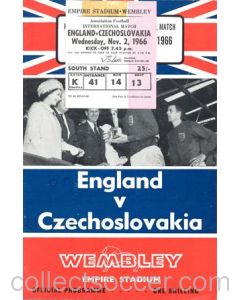 1966 England V Czechoslovakia Programme 02/11/1966 with ticket