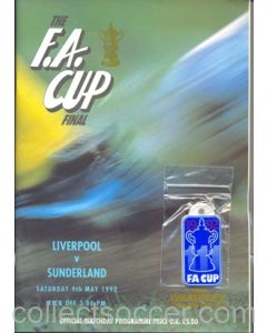 1992 FA Cup Final Programme Liverpool V Sunderland with a rare badge to cover