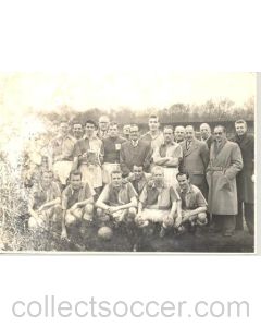 Kent amateur team photograph of a Kent Amateur Cup Final Season 1957-1958