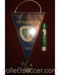 Gliwice F.C., Poland Pennant once property of the football referee Neil Midgley