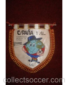 1982 World Cup in Spain Pennant, 21 x 20 cm