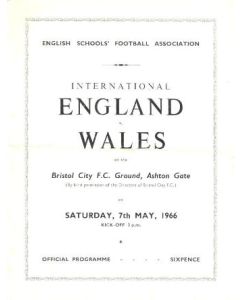 1966 England v Wales English Schools' Football Association official programme 07/05/1966